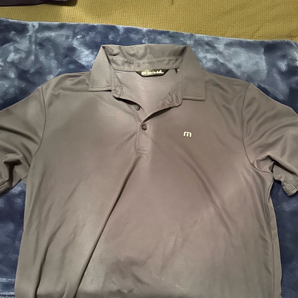 Worn 5 or less times. Too small for me so I had to size up